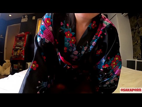 ❤️ A una jove cosplay li encanta el sexe fins a l'orgasme amb un squirt en una geneta i una mamada. Noia asiàtica de cony pelut i belles tetes amb vestit tradicional japonès en un vídeo amateur que mostra la masturbació amb joguines de merda. Sakura 3 OSAKAPORN. Porno anal a nosaltres ❌️❤