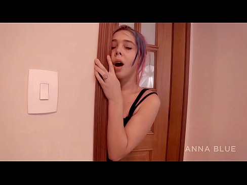 ❤️ Vaig tornar al meu germà. Vaig tenir sexe amb la seva xicota. retorn de lesbianes. Porno anal a nosaltres ❌️❤